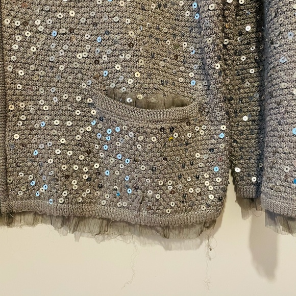 (Item no. 10) Sequins Cardigan with frill edges - Picture 3 of 3